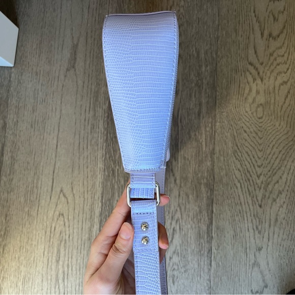 Y2K Lavender Shoulder Bag from Urban Outfitters - Picture 4 of 4